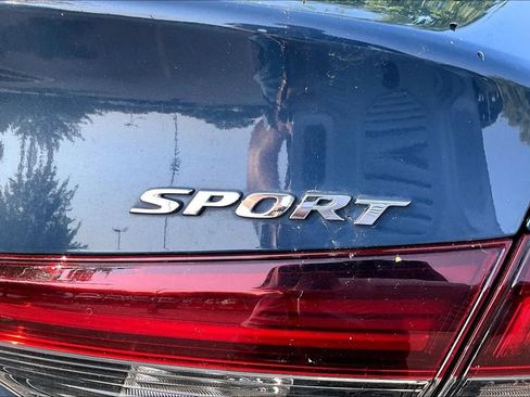 Certified 2025 Honda Civic Sport image 22