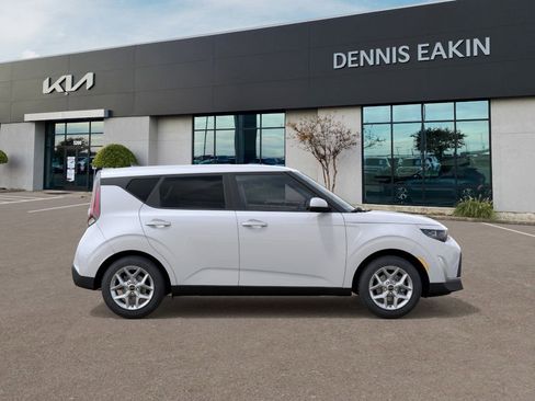 New 2025 Kia Soul LX image 7