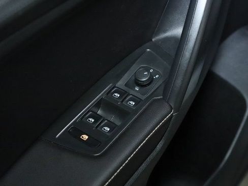 Used 2023 Volkswagen Tiguan S FWD image 16