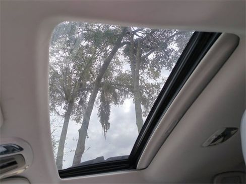 Used 2022 Subaru Outback Limited image 20