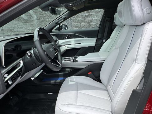 New 2025 Cadillac Lyriq Sport image 16