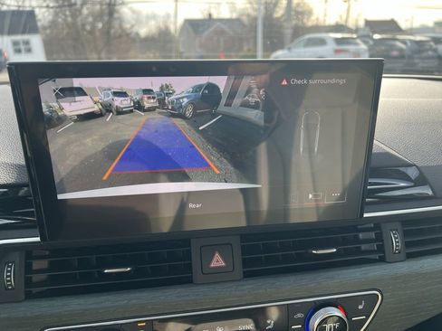 Used 2023 Audi A4 2.0T Premium w/ Convenience Package image 39