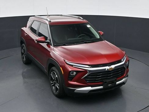 Used 2024 Chevrolet TrailBlazer LT w/ Driver Confidence Package FWD image 33