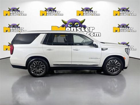 Used 2024 GMC Yukon Denali Ultimate image 4