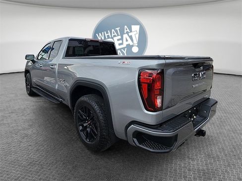 Used 2024 GMC Sierra 1500 Elevation w/ Preferred Package image 6