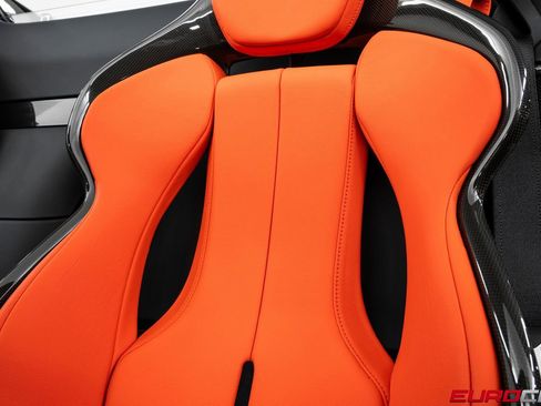 Used 2024 Ferrari SF90 Spider image 51