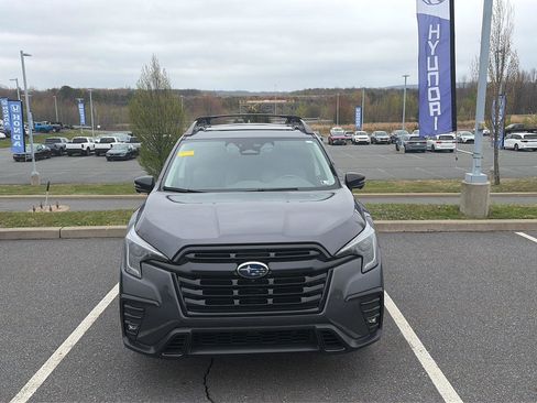 Used 2023 Subaru Ascent Onyx Edition Limited AWD/4WD image 2