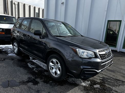Used 2017 Subaru Forester 2.5i image 7