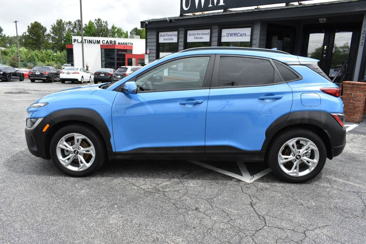 Used 2022 Hyundai Kona SEL w/ Cargo Package FWD image 9