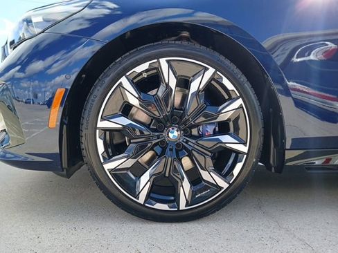 New 2026 BMW 530i 530i Loaner w/ M Sport Package image 5