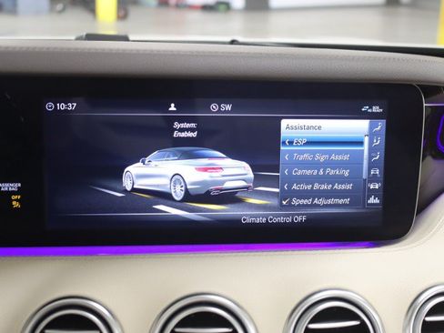Used 2020 Mercedes-Benz S 560 Cabriolet image 28