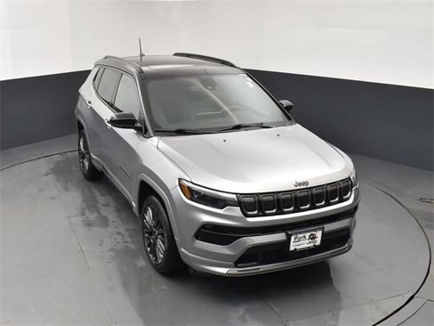 Certified 2022 Jeep Compass High Altitude image 13