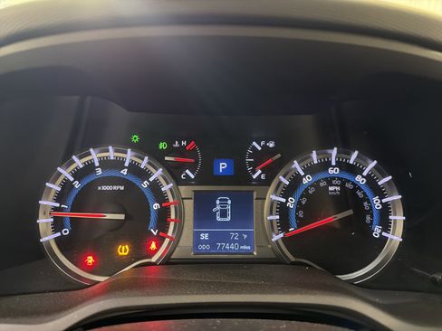 Used 2017 Toyota 4Runner Limited image 19