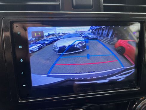 Used 2015 Toyota 4Runner Trail Premium image 46