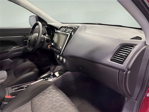 Used 2022 Mitsubishi Outlander Sport FWD image 13