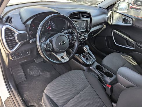 Used 2020 Kia Soul X-Line FWD image 23