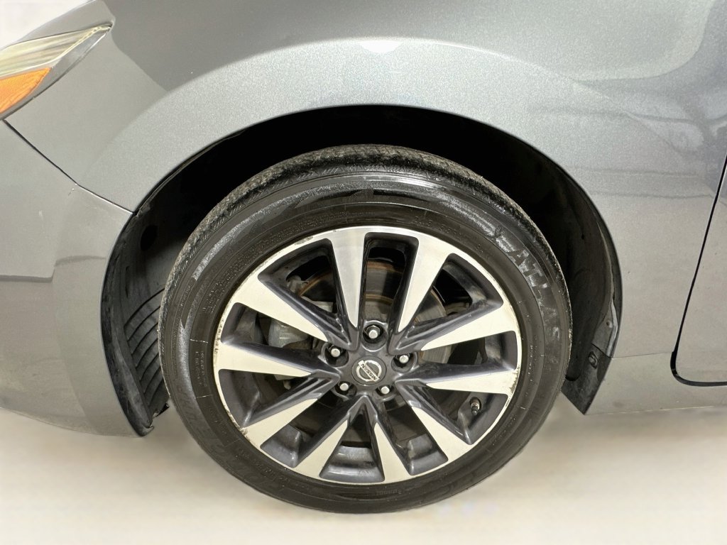 Used 2017 Nissan Altima 2.5 SL w/ 2.5 Technology Package FWD image 41