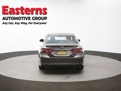 Used 2023 Toyota Camry SE image 34