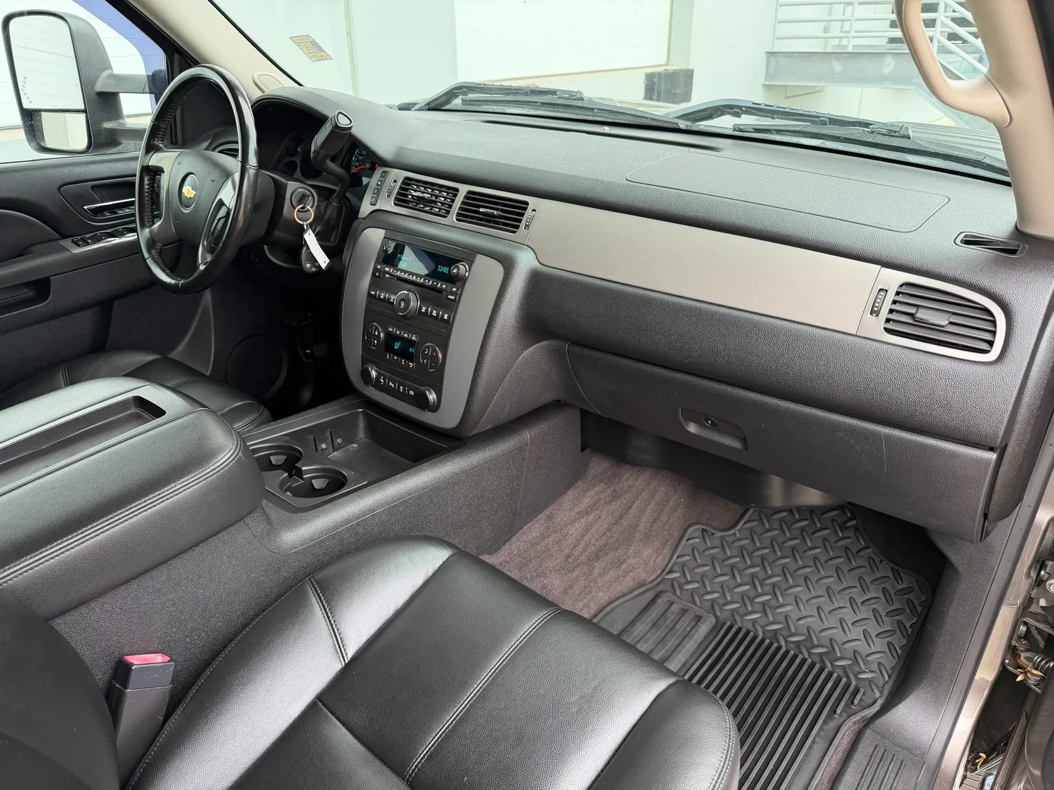 Used 2013 Chevrolet Silverado 3500 LTZ w/ LTZ Plus Package AWD/4WD image 16