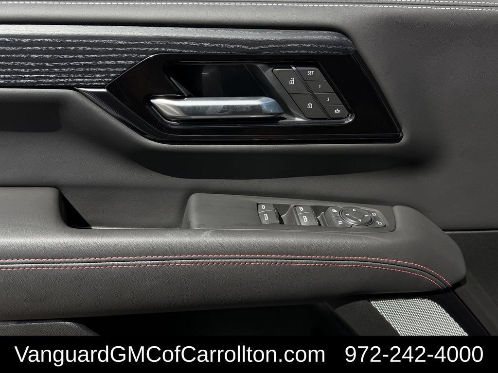 New 2027 GMC Yukon AT4 Ultimate w/ LPO, Floor Liner Package AWD/4WD image 21