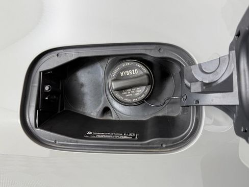 Used 2024 Mercedes-Benz AMG GT 63 S image 46
