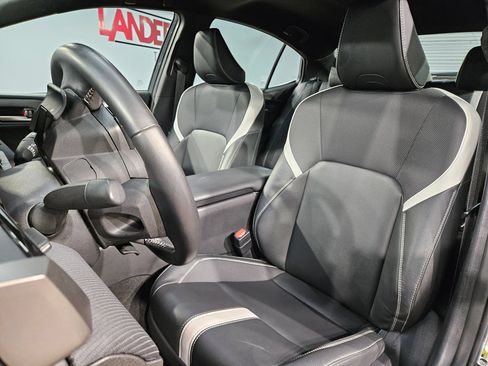 Used 2025 Toyota Camry SE FWD image 24