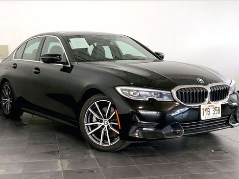 Used 2020 BMW 330i Sedan w/ Convenience Package image 2