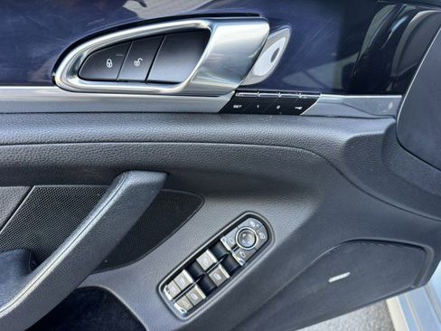 Used 2016 Porsche Panamera Edition image 22