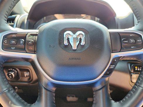 Used 2024 RAM 1500 Lone Star image 16