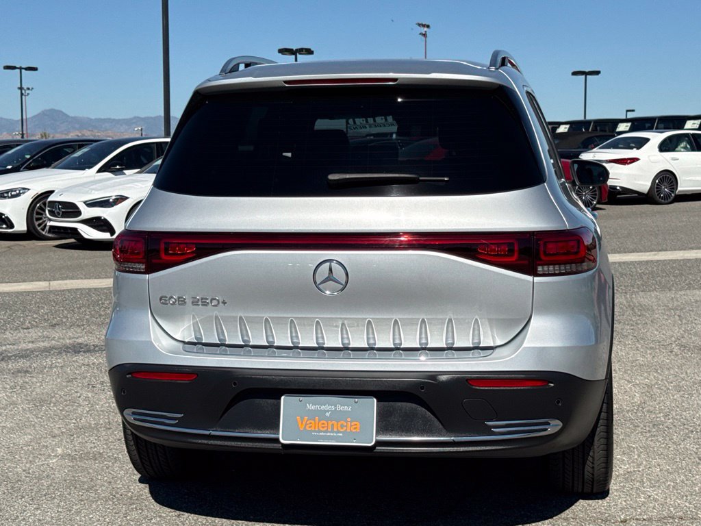 Certified 2023 Mercedes-Benz EQB 250+ image 8