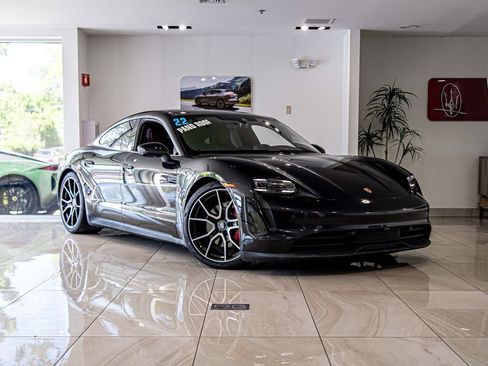 Used 2022 Porsche Taycan 4S AWD/4WD image 6