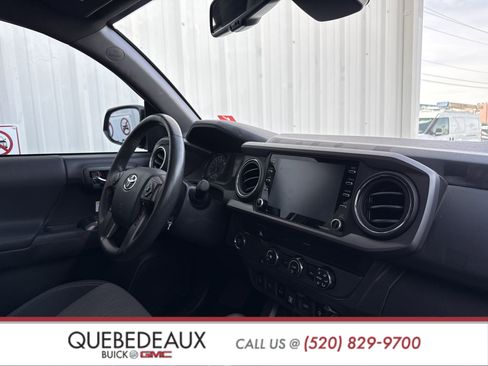 Used 2020 Toyota Tacoma TRD Off-Road image 27