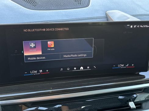 Used 2024 BMW X5 xDrive50e image 17