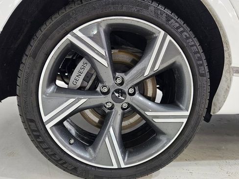 Used 2025 Genesis GV80 2.5T Prestige image 11