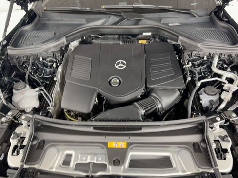 Certified 2026 Mercedes-Benz GLC 300 image 32