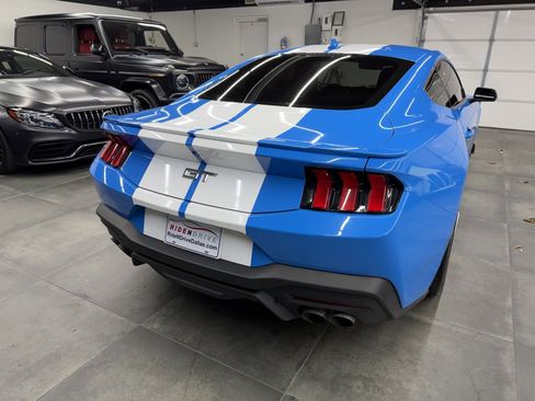 Used 2024 Ford Mustang GT Premium image 6