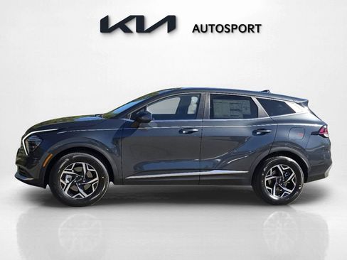 Certified 2025 Kia Sportage LX image 8