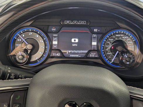 Used 2022 RAM 1500 Limited AWD/4WD image 18