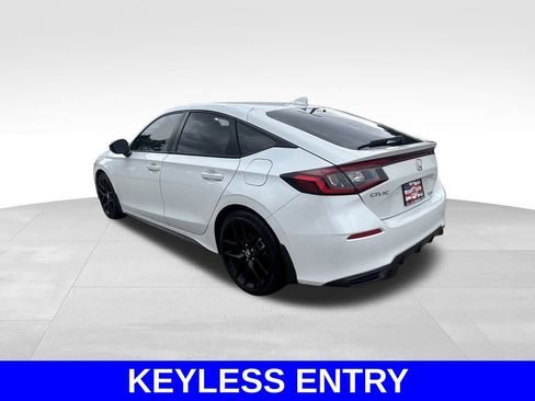 Used 2023 Honda Civic Sport image 6