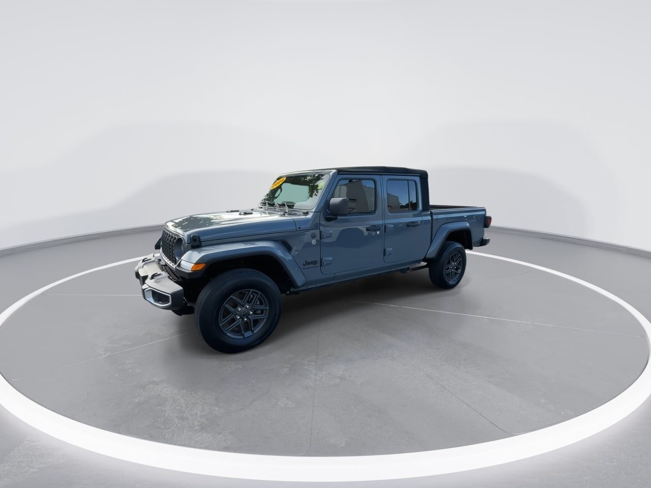Used 2024 Jeep Gladiator Sport AWD/4WD image 8