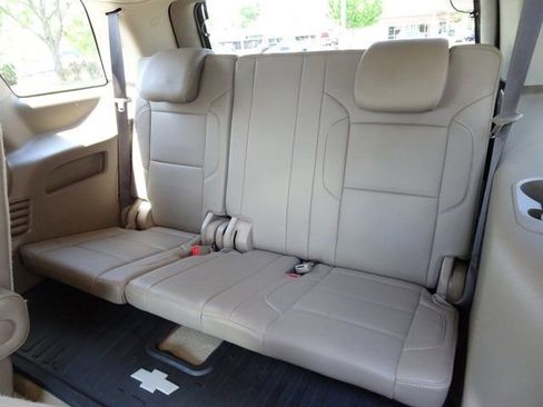 Used 2017 Chevrolet Tahoe Premier image 19