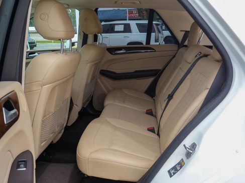Used 2016 Mercedes-Benz GLE 350 image 9