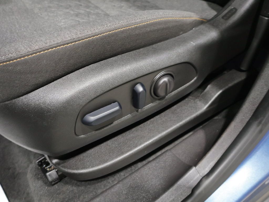 Used 2024 Chevrolet Equinox LT AWD/4WD image 10