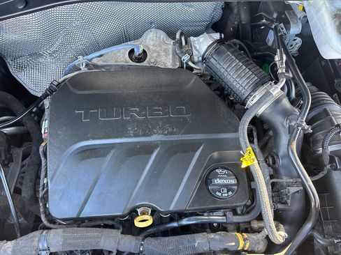 Used 2021 Buick Encore GX Select w/ Sport Touring Package image 28