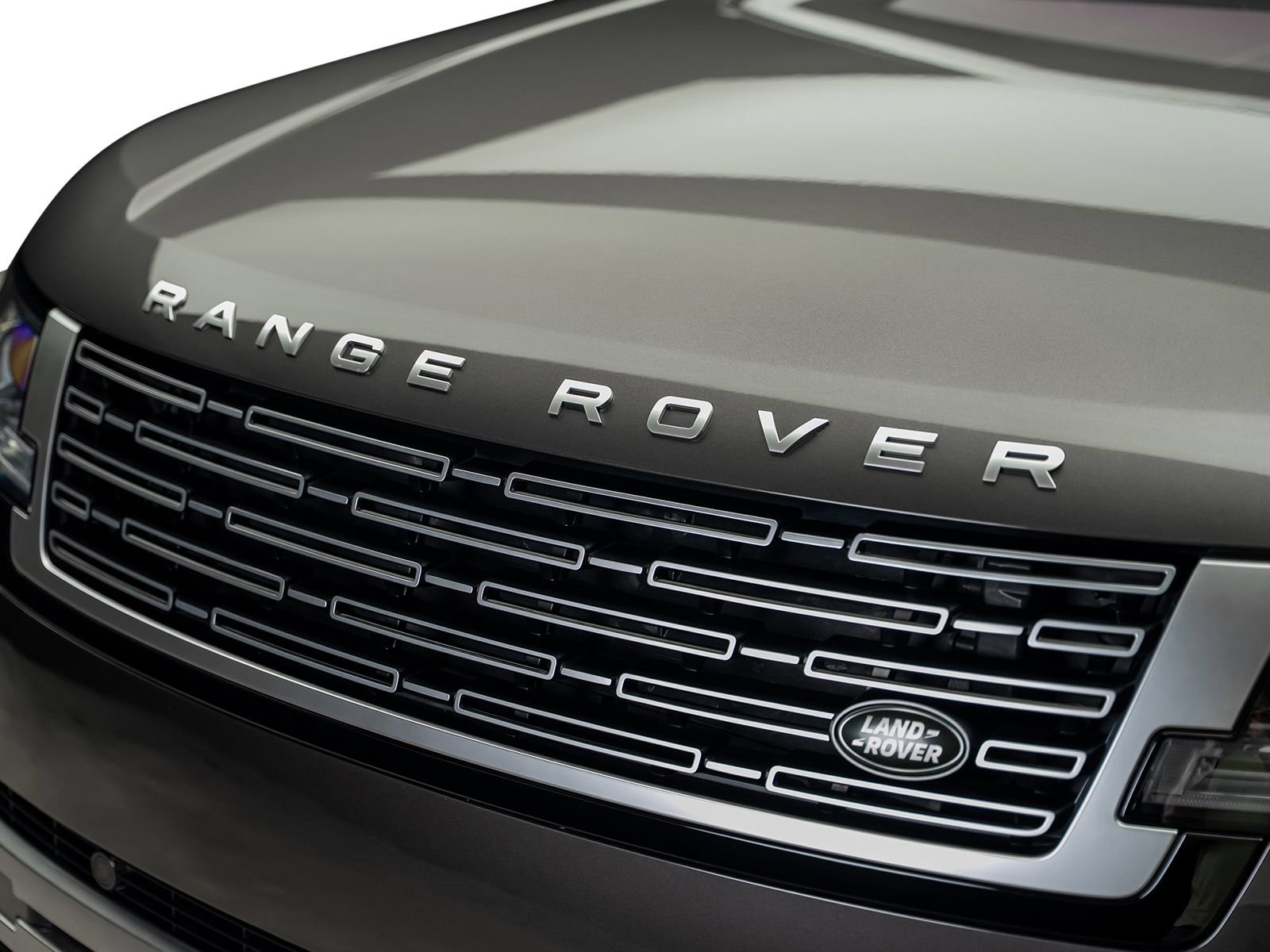 Used 2022 Land Rover Range Rover Long Wheelbase First Edition AWD/4WD image 5