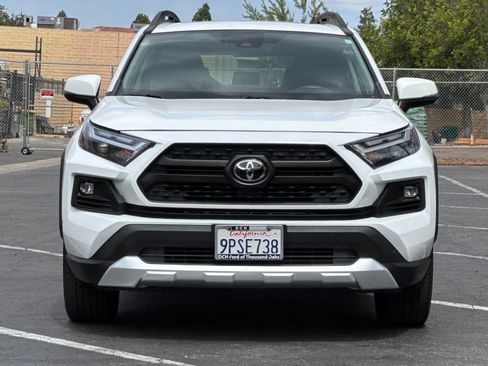 Used 2022 Toyota RAV4 Adventure w/ Convenience Package AWD/4WD image 10