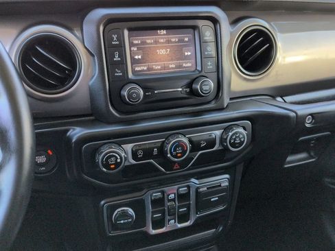 Used 2020 Jeep Wrangler Unlimited Sport S AWD/4WD image 17