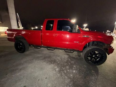 Used 2006 Ford F250 XLT image 3
