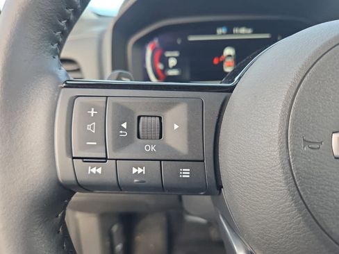 Used 2024 Nissan Rogue Platinum w/ Platinum Premium Package image 24