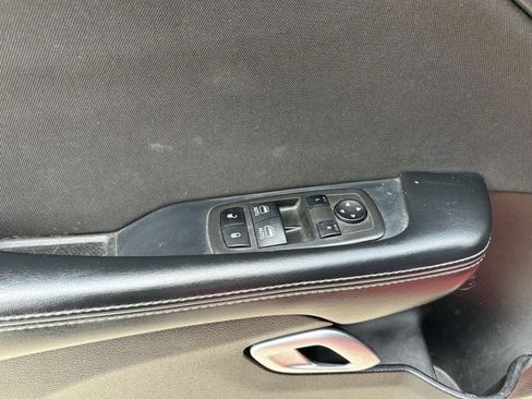 Used 2022 Dodge Challenger GT RWD image 11